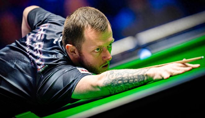 卫形成攻守 卫形成攻守