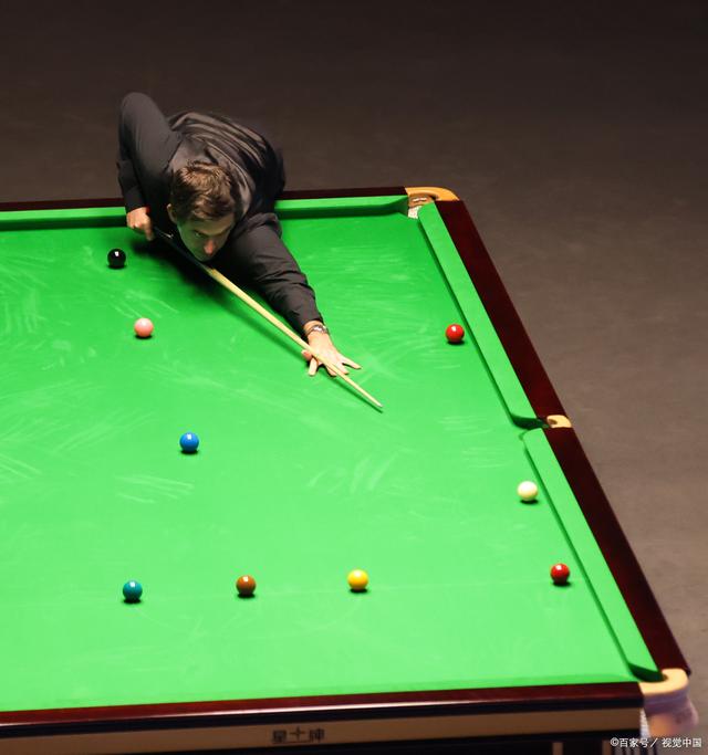 表现同样出 表现同样出