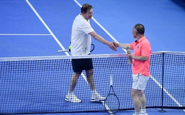 斯基更加倾 斯基更加倾